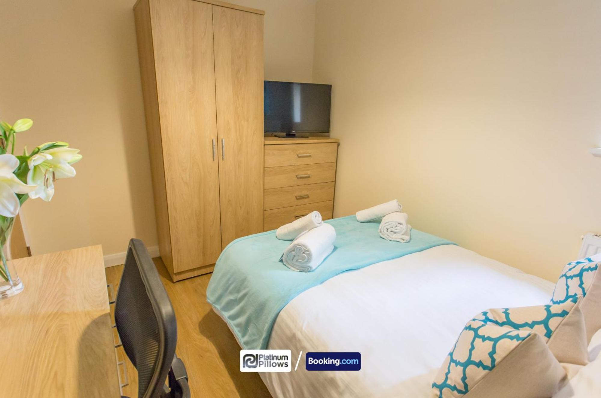 Modern Oxford 2 Bedroom Apartments, Near Headington Hospital, Families & Contractor Accommodation With Parking Luaran gambar