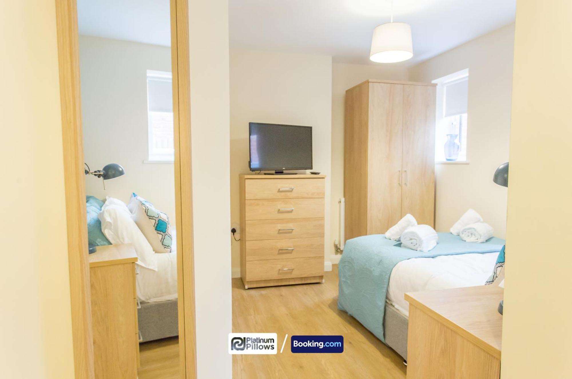 Modern Oxford 2 Bedroom Apartments, Near Headington Hospital, Families & Contractor Accommodation With Parking Luaran gambar