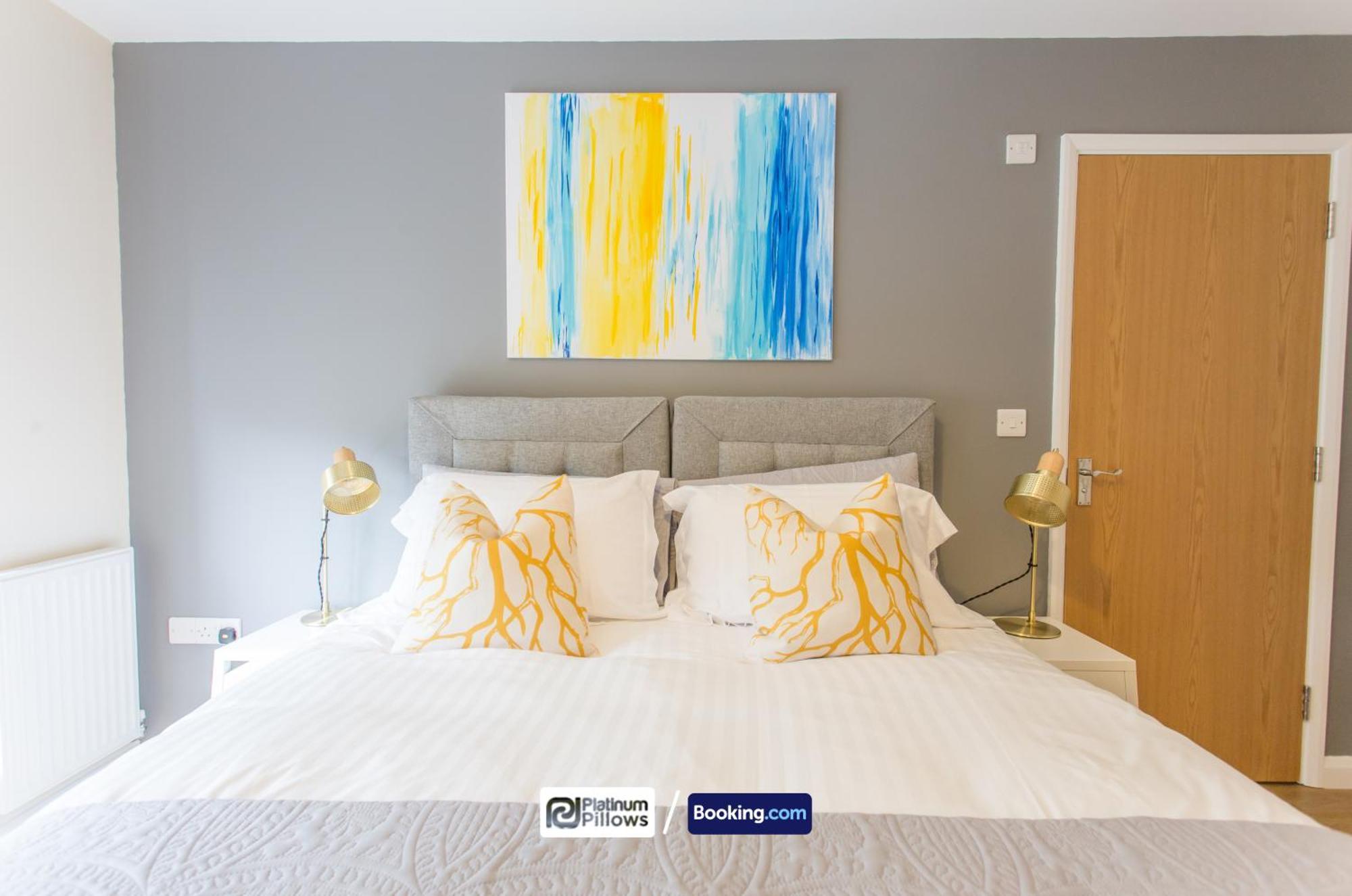 Modern Oxford 2 Bedroom Apartments, Near Headington Hospital, Families & Contractor Accommodation With Parking Luaran gambar