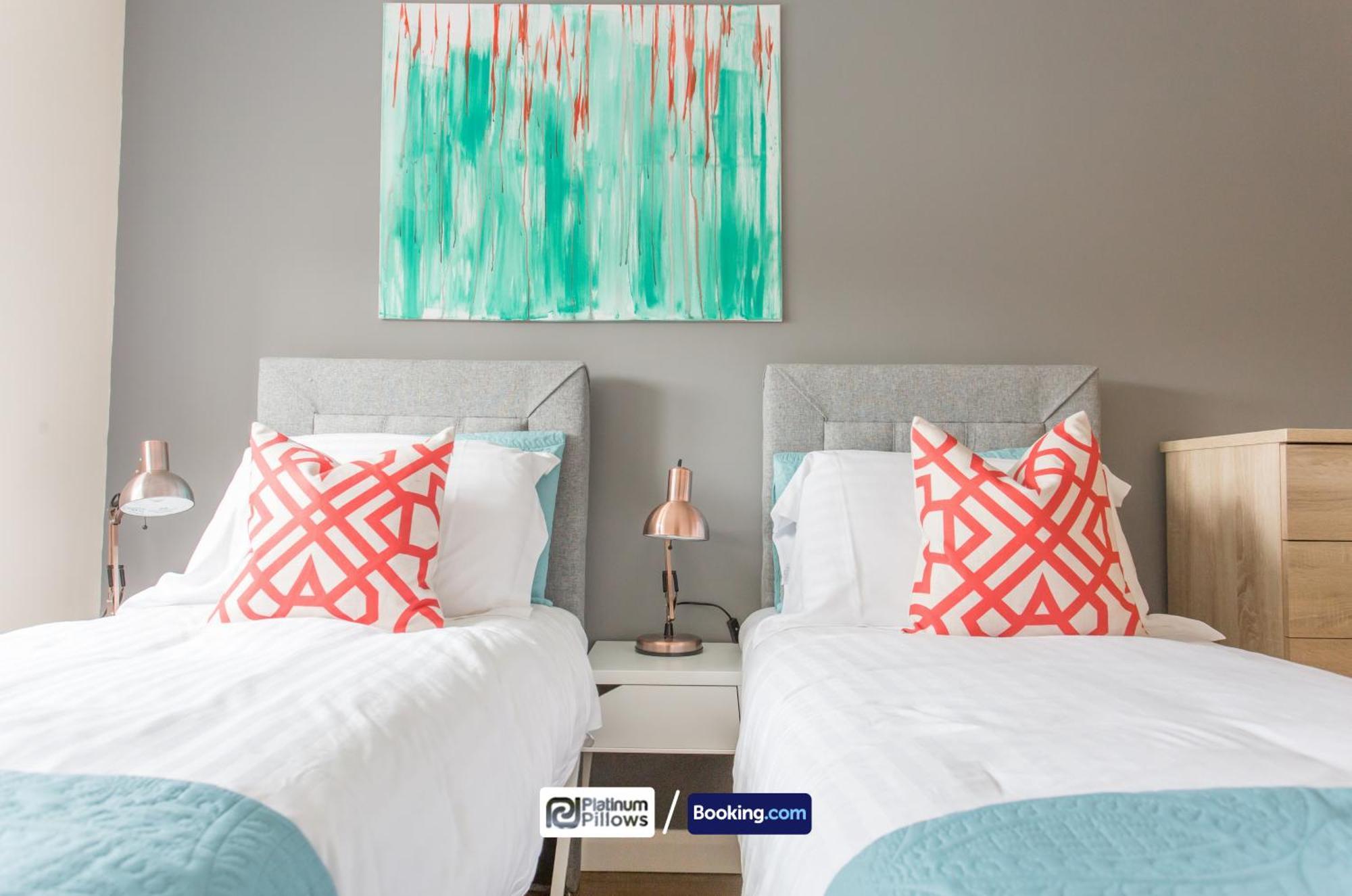 Modern Oxford 2 Bedroom Apartments, Near Headington Hospital, Families & Contractor Accommodation With Parking Luaran gambar