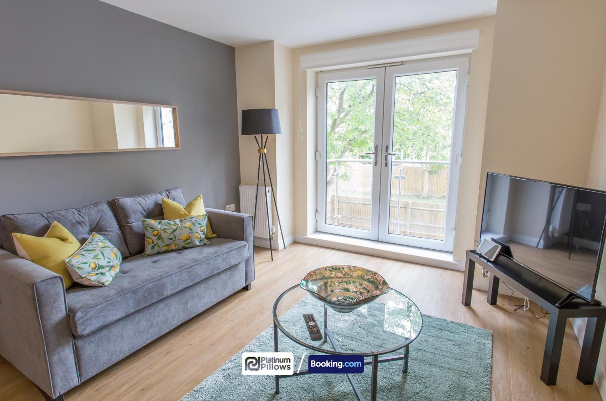 Modern Oxford 2 Bedroom Apartments, Near Headington Hospital, Families & Contractor Accommodation With Parking Luaran gambar