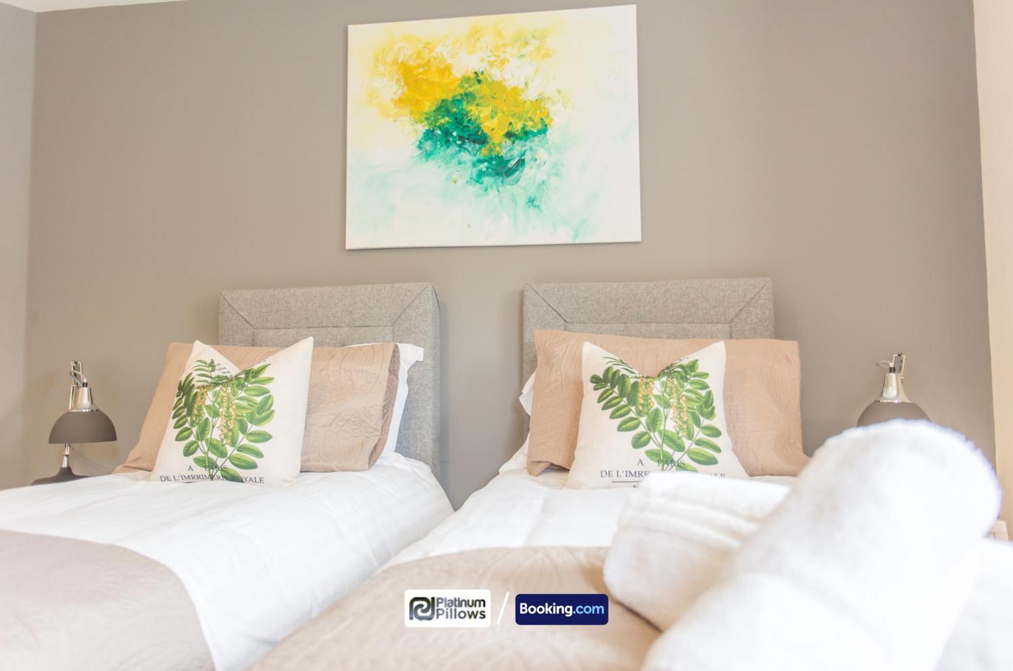 Modern Oxford 2 Bedroom Apartments, Near Headington Hospital, Families & Contractor Accommodation With Parking Luaran gambar