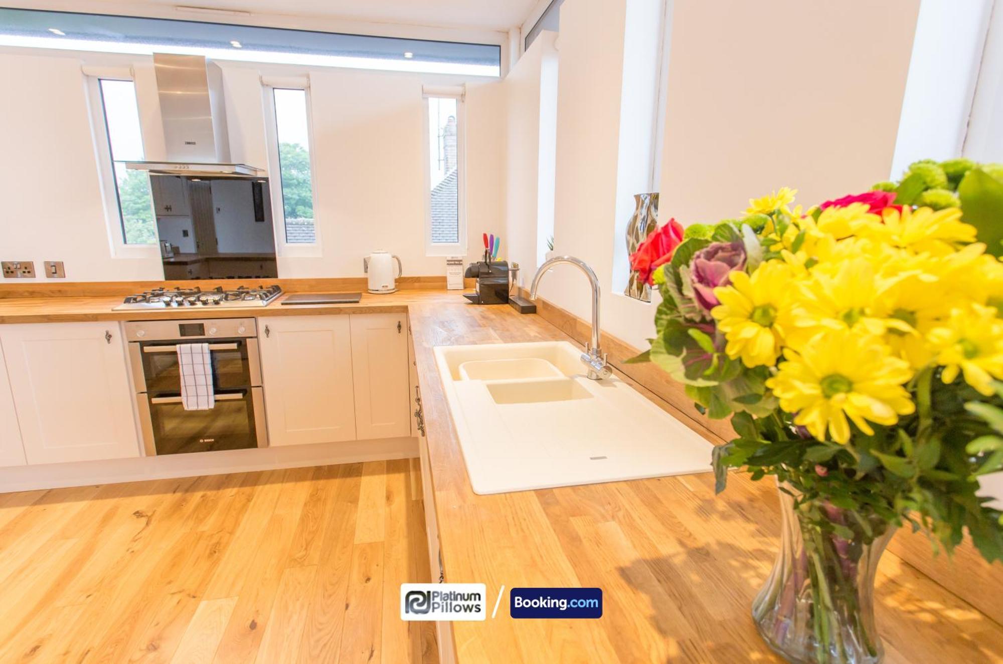 Modern Oxford 2 Bedroom Apartments, Near Headington Hospital, Families & Contractor Accommodation With Parking Luaran gambar
