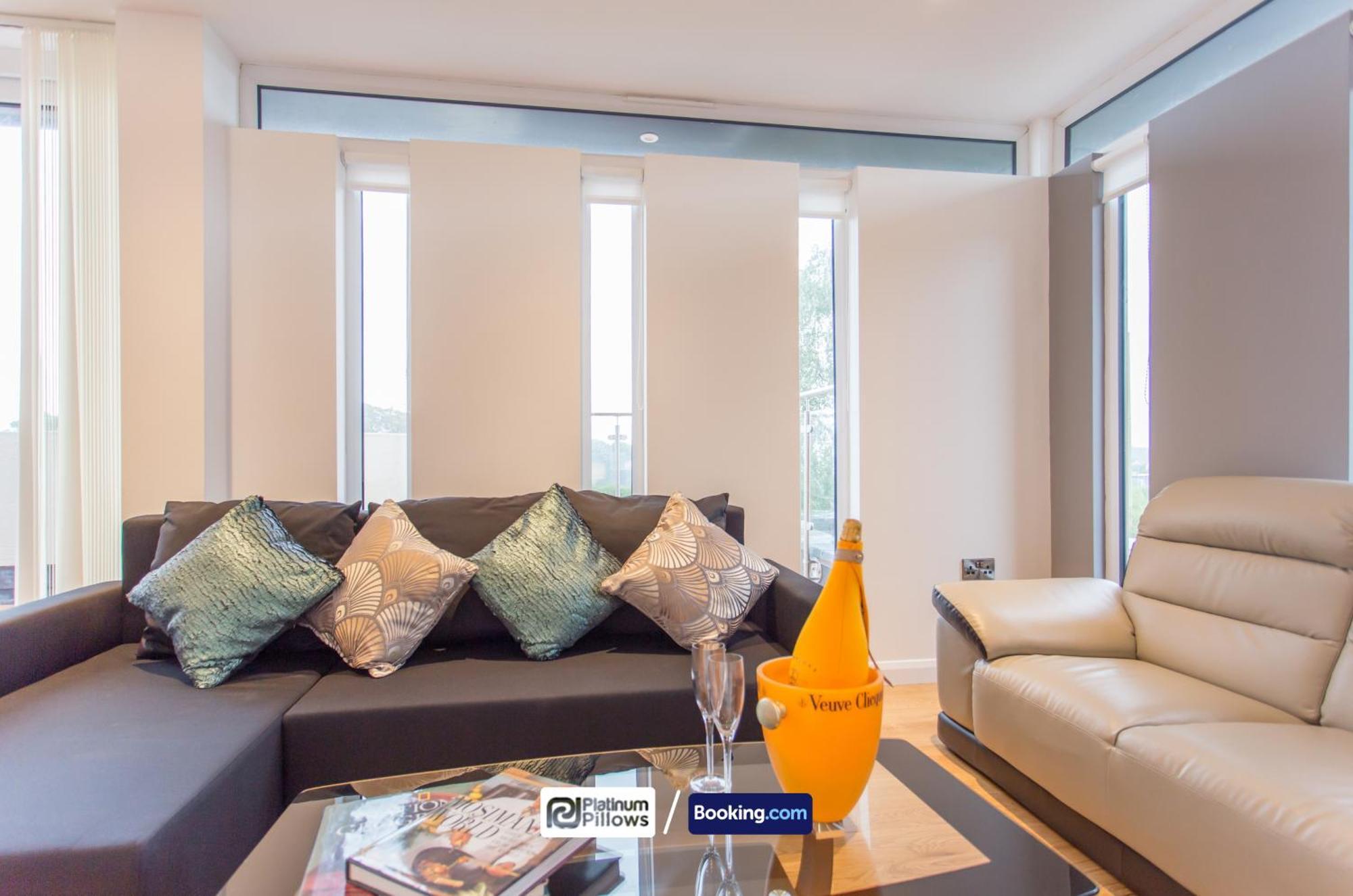 Modern Oxford 2 Bedroom Apartments, Near Headington Hospital, Families & Contractor Accommodation With Parking Luaran gambar