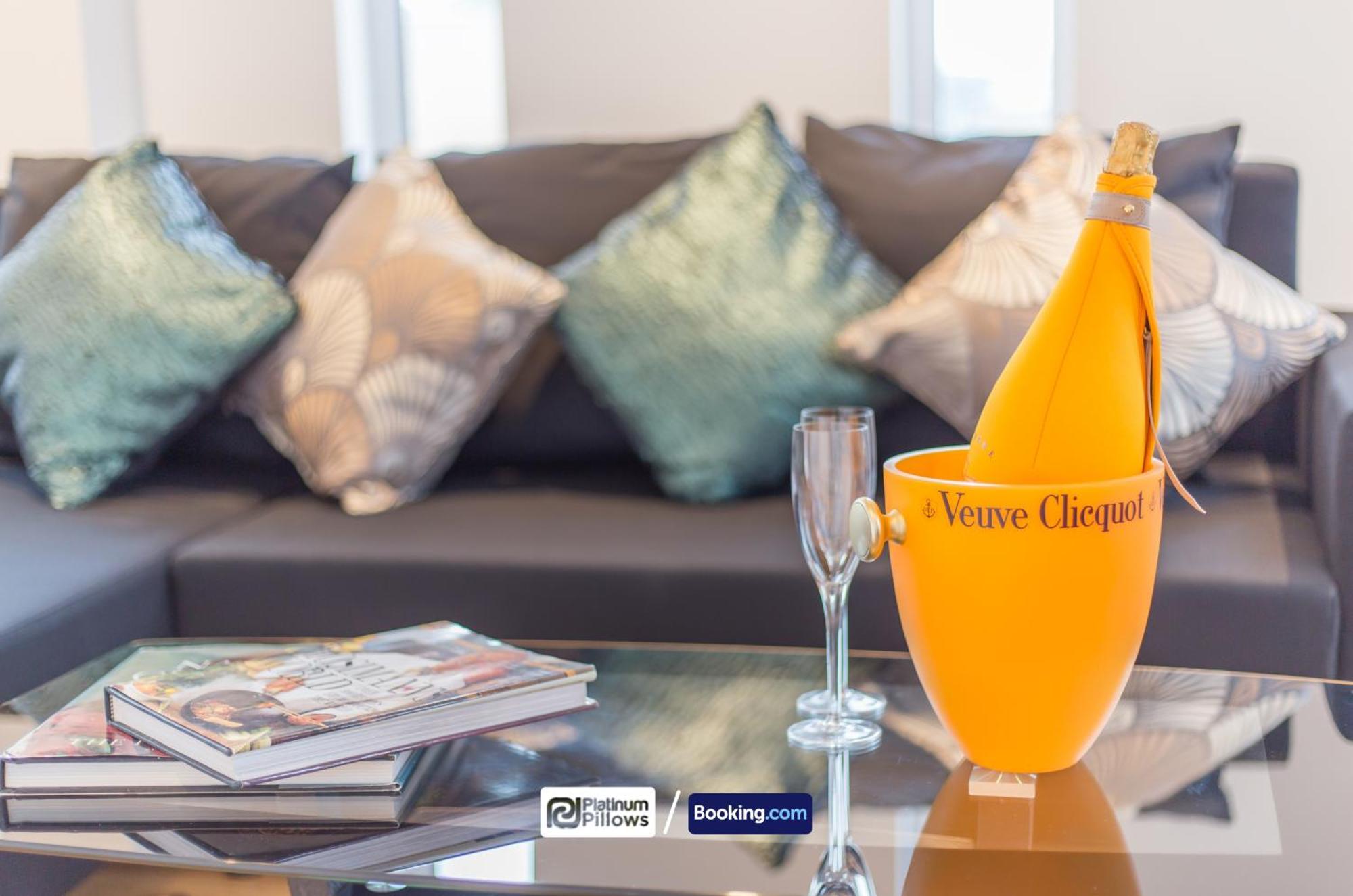 Modern Oxford 2 Bedroom Apartments, Near Headington Hospital, Families & Contractor Accommodation With Parking Luaran gambar